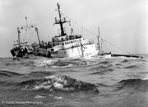 Shipwreck -Rarau - Scilly Isles (1976)